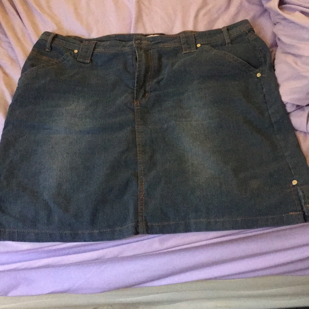 Denim skirt